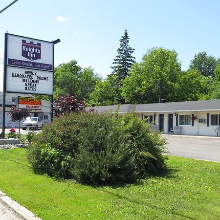 Knights Inn Arnprior Zewnętrze zdjęcie