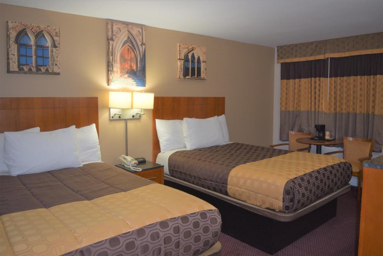 Knights Inn Arnprior Zewnętrze zdjęcie